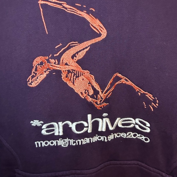 Moonlight Mansion "archives" cropped boxy pullover hoodie - Picture 3 of 6